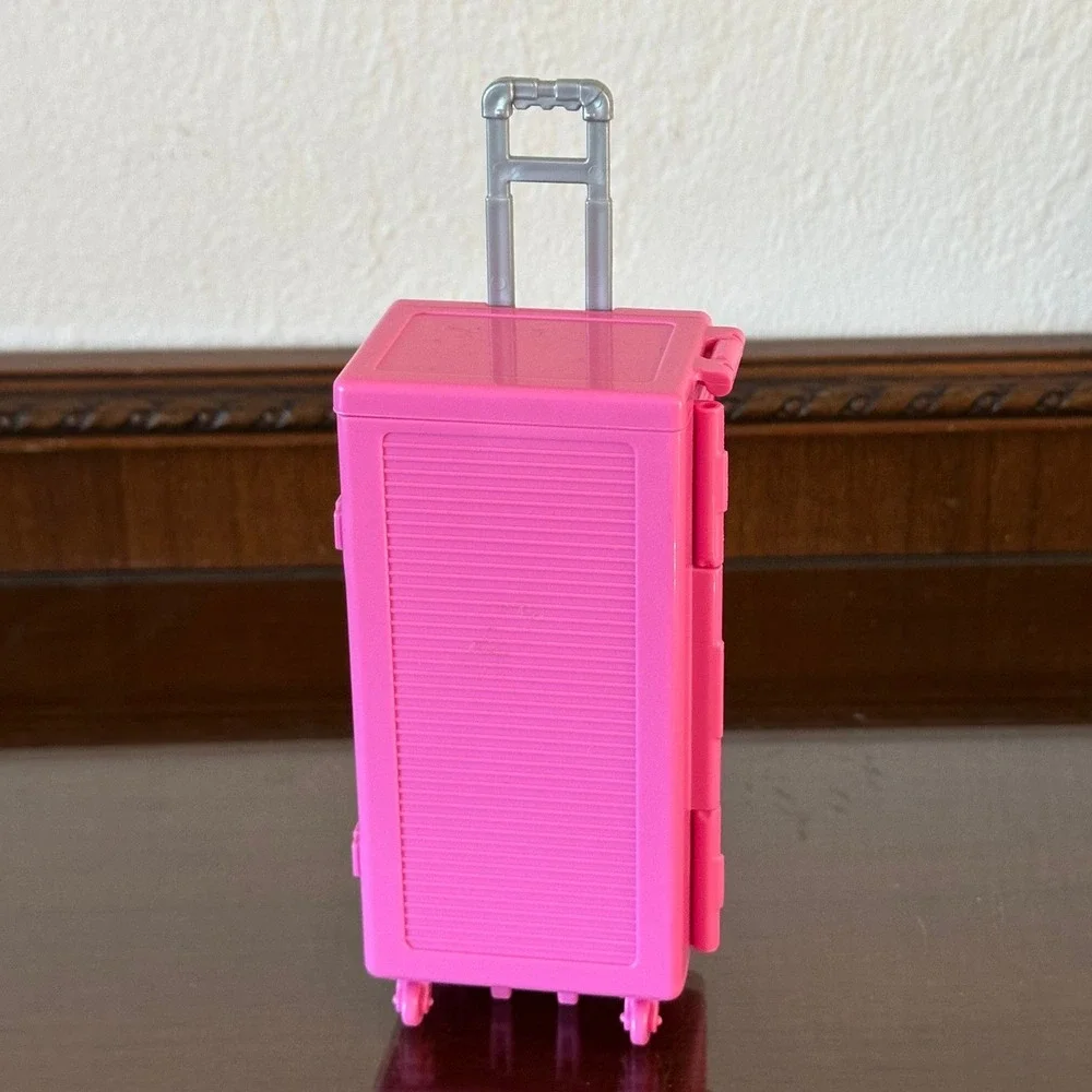 Mattel Barbie Pink Rolling Suitcase Doll Accessory Marine Biologist Replacement